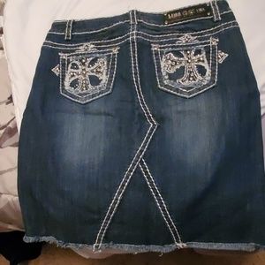 Embellished Denim Blue Jean Skirt.-Sz M